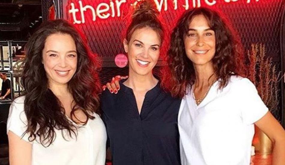 Azra Akın, Tülin Şahin ve Arzum Onan tıpkı karede!