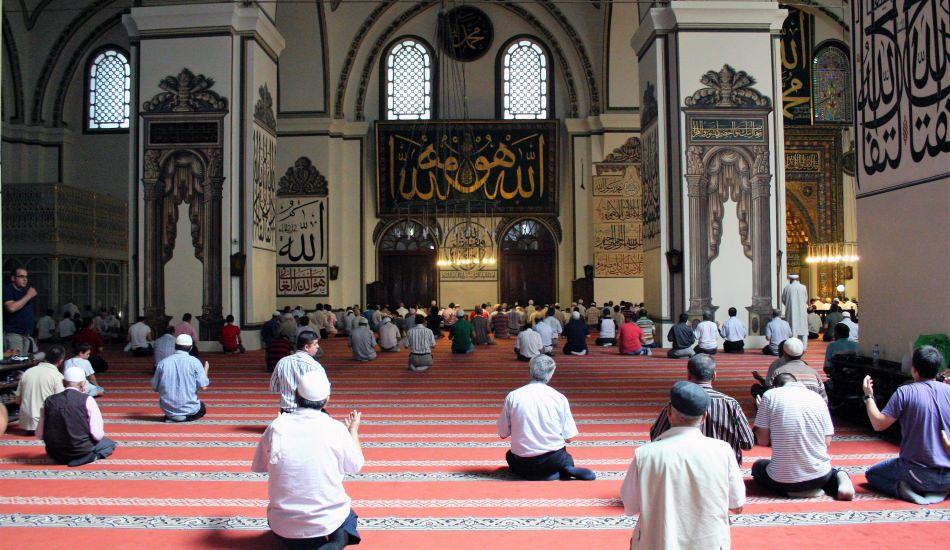 Cuma günü okunacak en faziletli dua ve sureler! Duaların kabulu için…