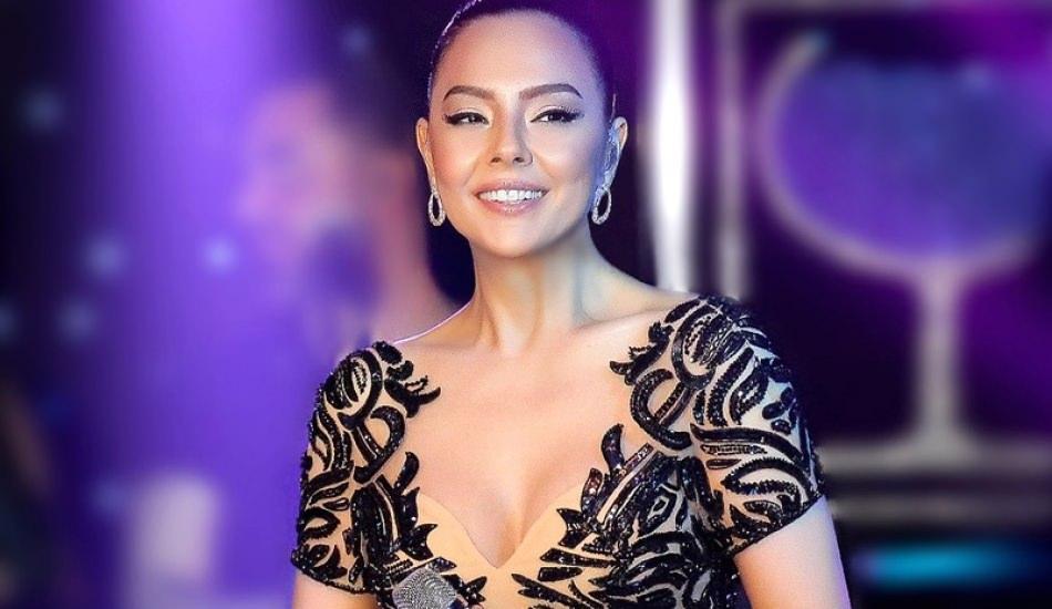 Ebru Gündeş’in kızı Alara birinci sefer görüntülendi! Gündeş konser rekorunu kırdı…