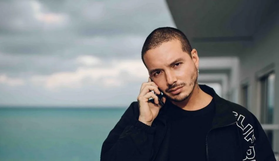J Balvin konseri için heyecan dorukta