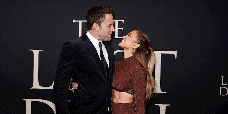 JENNIFER LOPEZ, BEN AFFLECK İLE EVLİLİĞİNİ DOĞRULADI