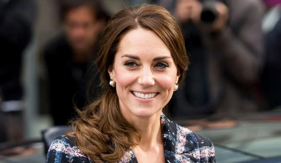 Kate Middleton’ın botoks yaptırdığı tezine saraydan yalanlama
