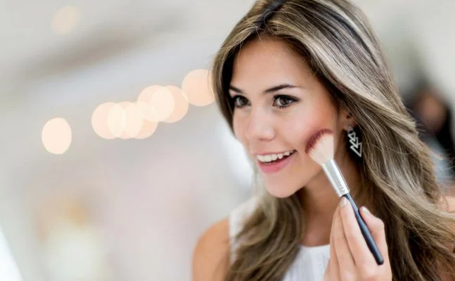 Yüz formuna nazaran makyaj nasıl yapılmalıdır?
