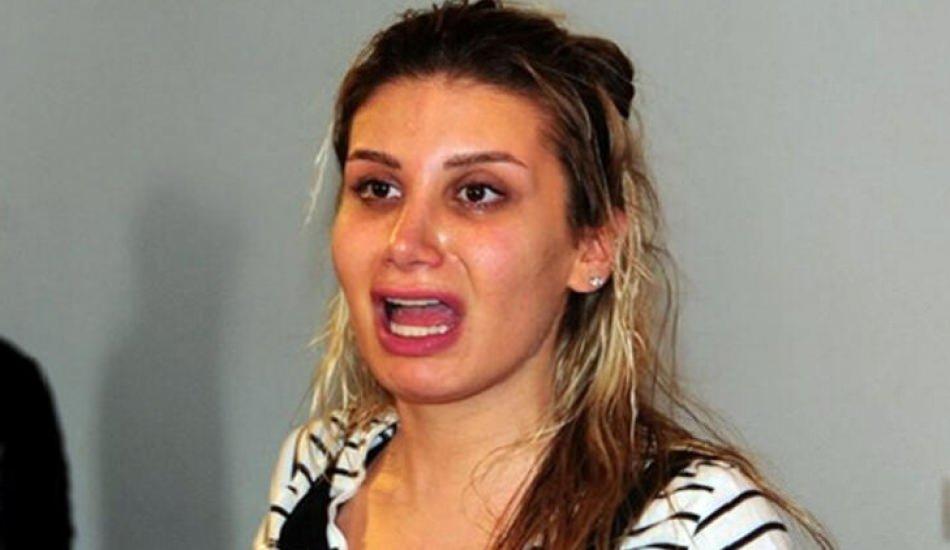 Çiçekli sapık kapıya dayandı! İrem Derici gözyaşları içinde polise gitti