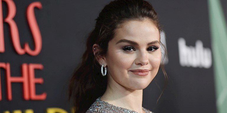 SELENA GOMEZ’DEN DUYGUSAL BİLDİRİ