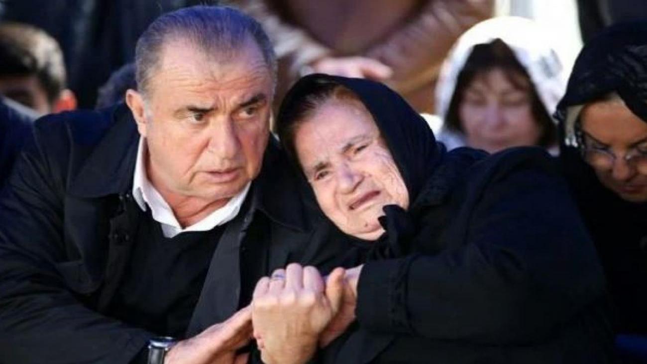 Fatih Terim’i üzen haber! Annesi Nuriye Terim hastaneye kaldırıldı