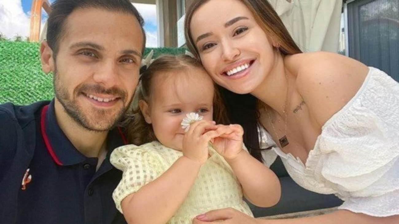Oyuncu Ümit Erdim ikinci sefer baba oldu! Aile fotoğrafı geldi