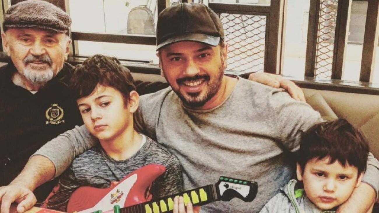 Emre Altuğ’a acı haber! Babası hayatını kaybetti